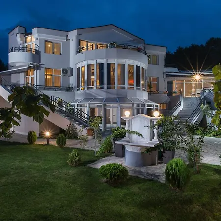 франк/villa Frank