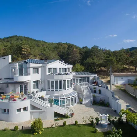 франк/villa Frank Enina