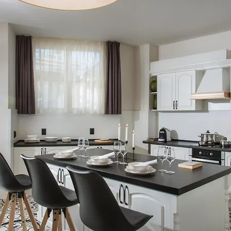 франк/villa Frank Enina